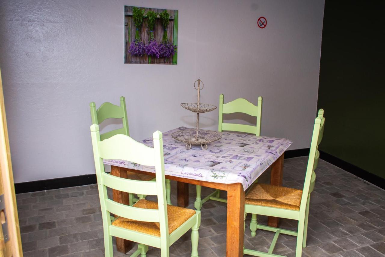 Huis Van De Koekuit Moorslede Luaran gambar